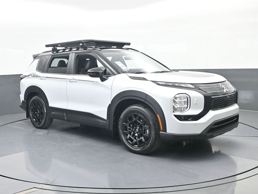 New 2026 White / Black Mitsubishi Trail Edition image 8