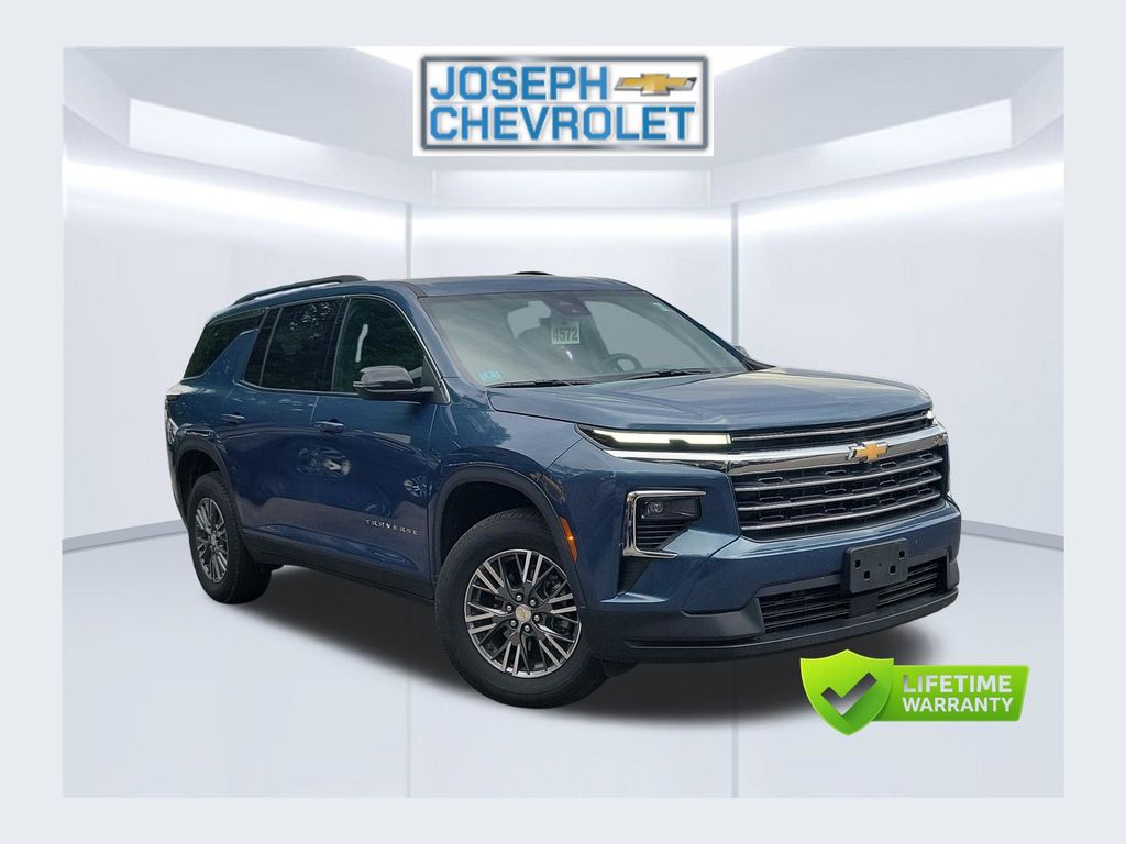 Lakeshore Blue 2026 Chevrolet Traverse SUV / Crossover Four-Wheel Drive 8-Speed Automatic