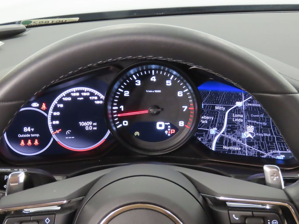 Thumbnail: 2023 Porsche Panamera - 16