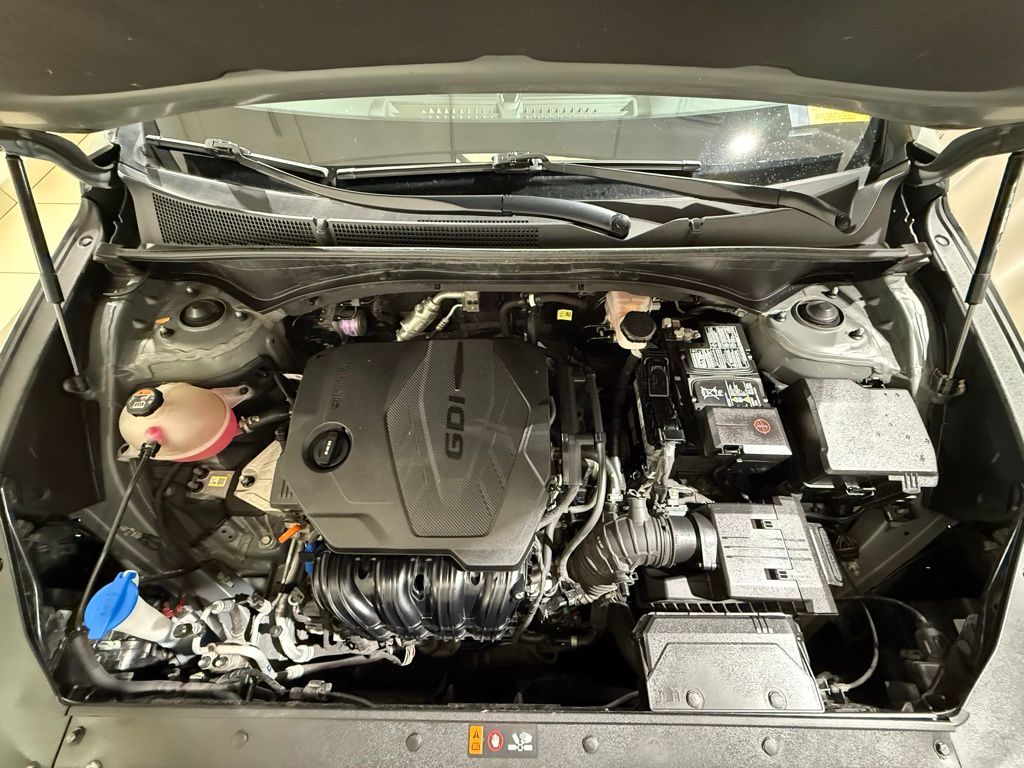 Thumbnail: 2023 Hyundai Santa Fe - 10