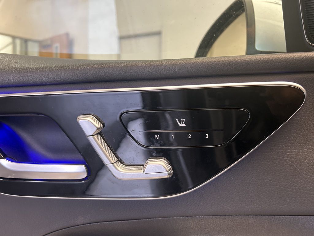 Thumbnail: 2022 Mercedes-Benz C-Class - 20