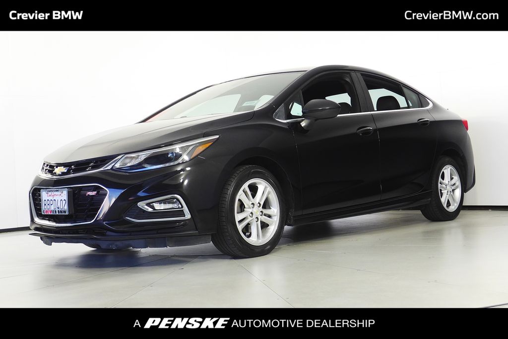 Thumbnail: 2018 Chevrolet Cruze - 1