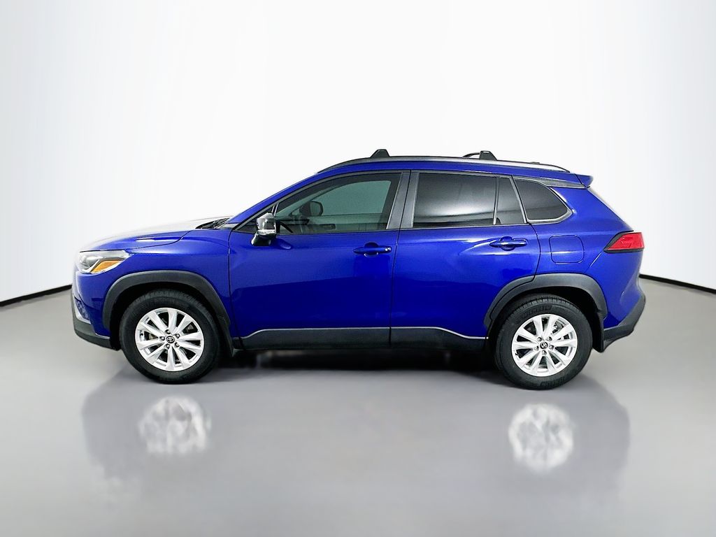 Thumbnail: 2025 Toyota Corolla Cross - 8