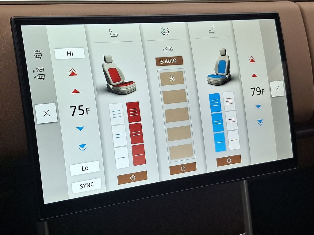 Thumbnail: 2026 Land Rover Range Rover - 14