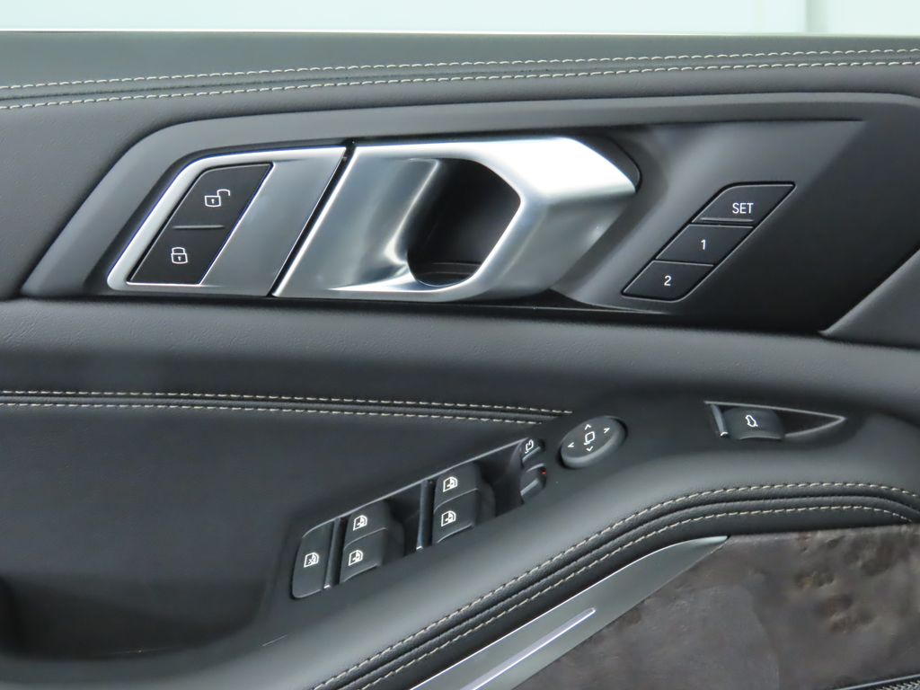 Thumbnail: 2026 BMW X5 - 24