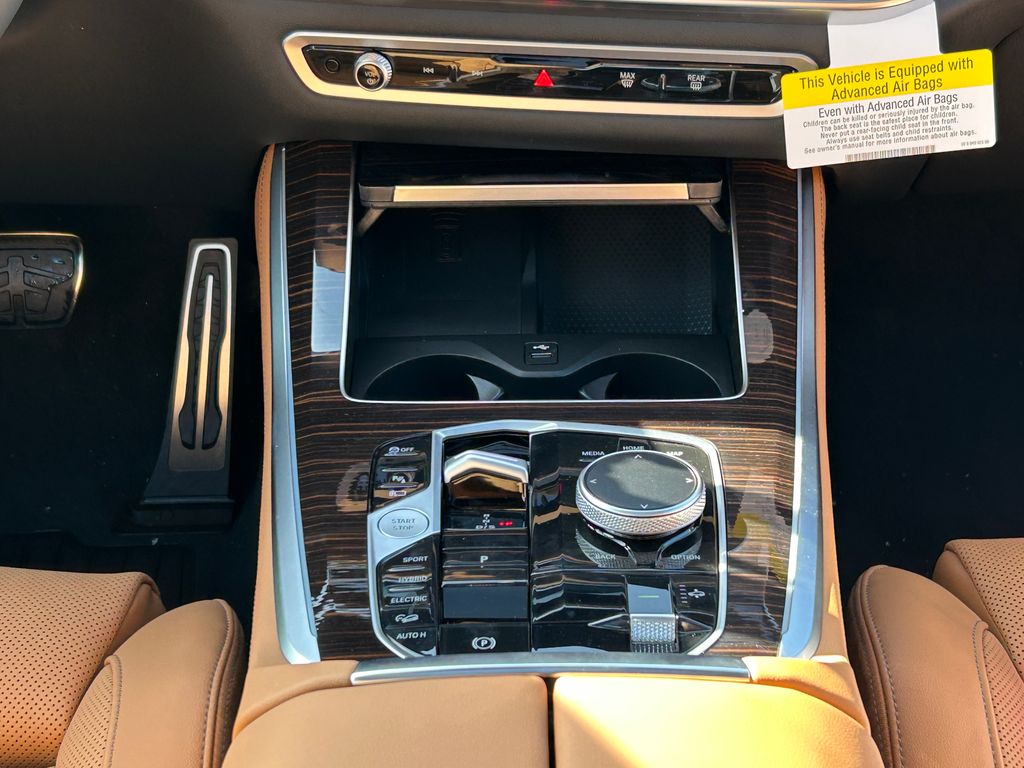 2026 BMW X5 xDrive50e 27
