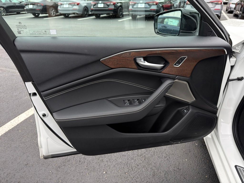 Thumbnail: 2021 Acura TLX - 18