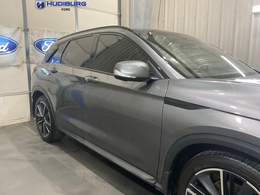 2023 INFINITI QX50 Sport FWD