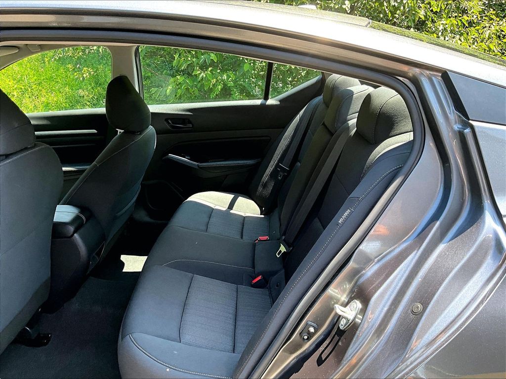 2023 Nissan Altima — photo 15