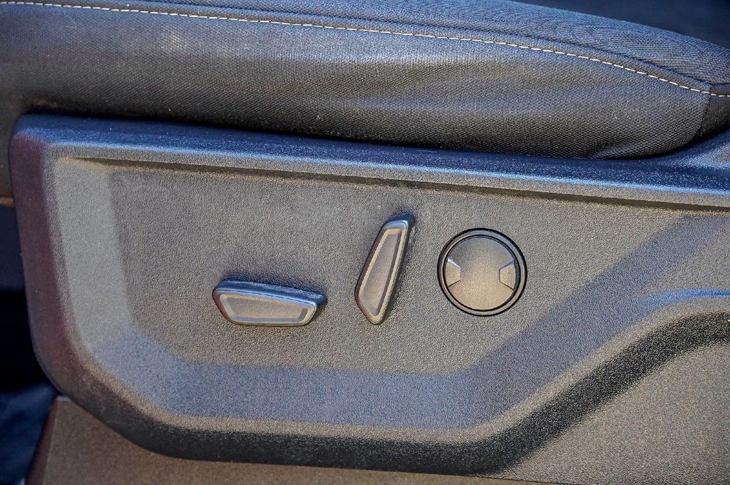 Used Car 2022 Ford F-150  Xlt For Sale Under $40,000 In Taylor, Texas