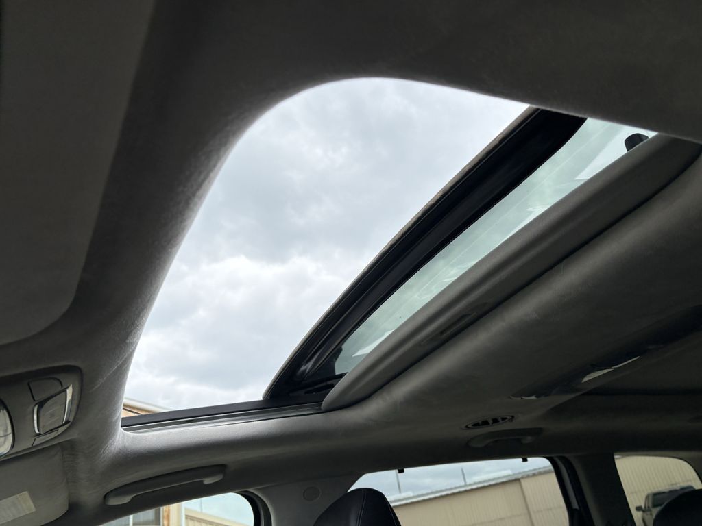 2021 Kia Telluride SX White at Shottenkirk Kia Fort Bend