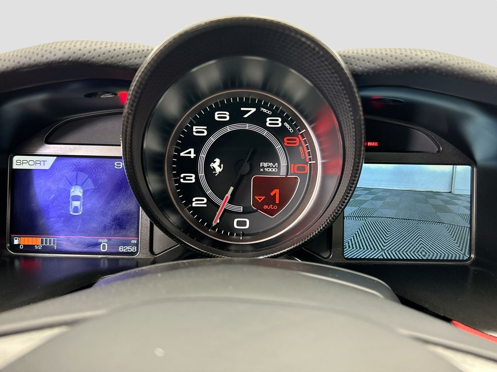 Thumbnail: 2019 Ferrari 812 - 29