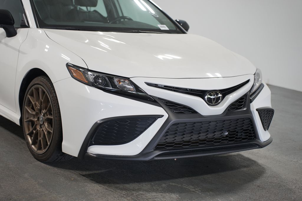 Thumbnail: 2023 Toyota Camry - 4