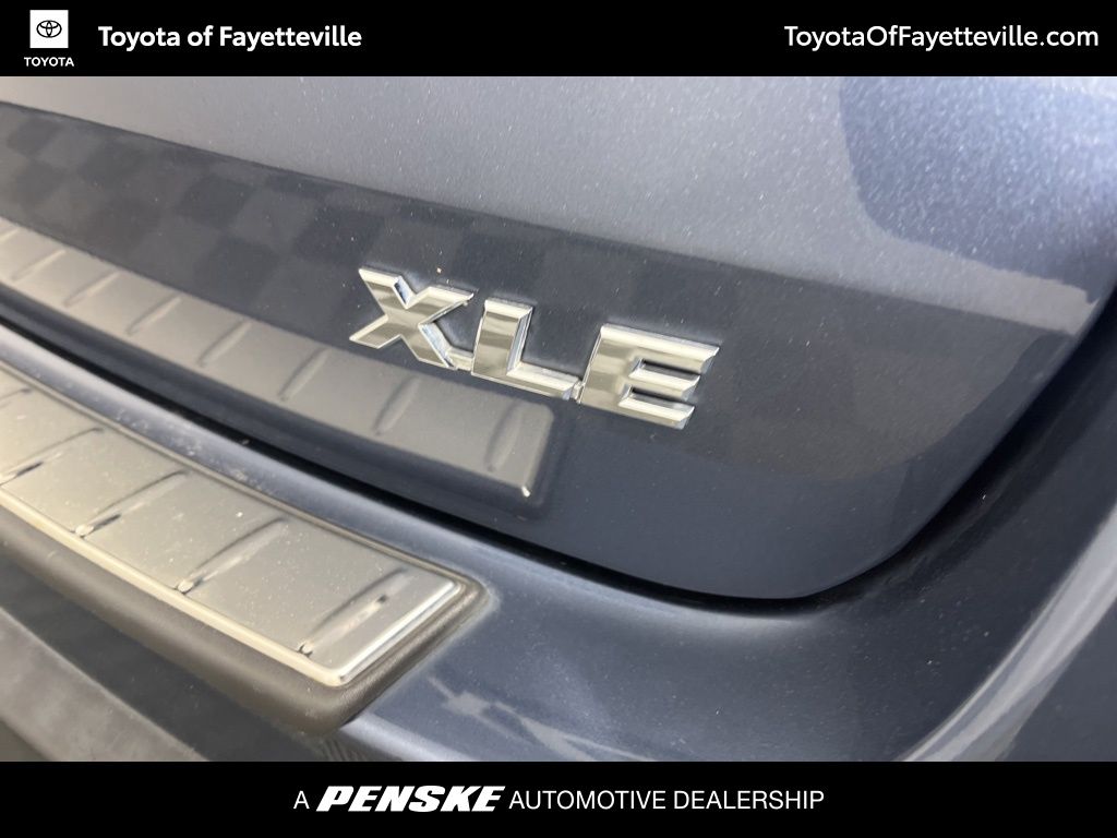 Thumbnail: 2019 Toyota Highlander - 19