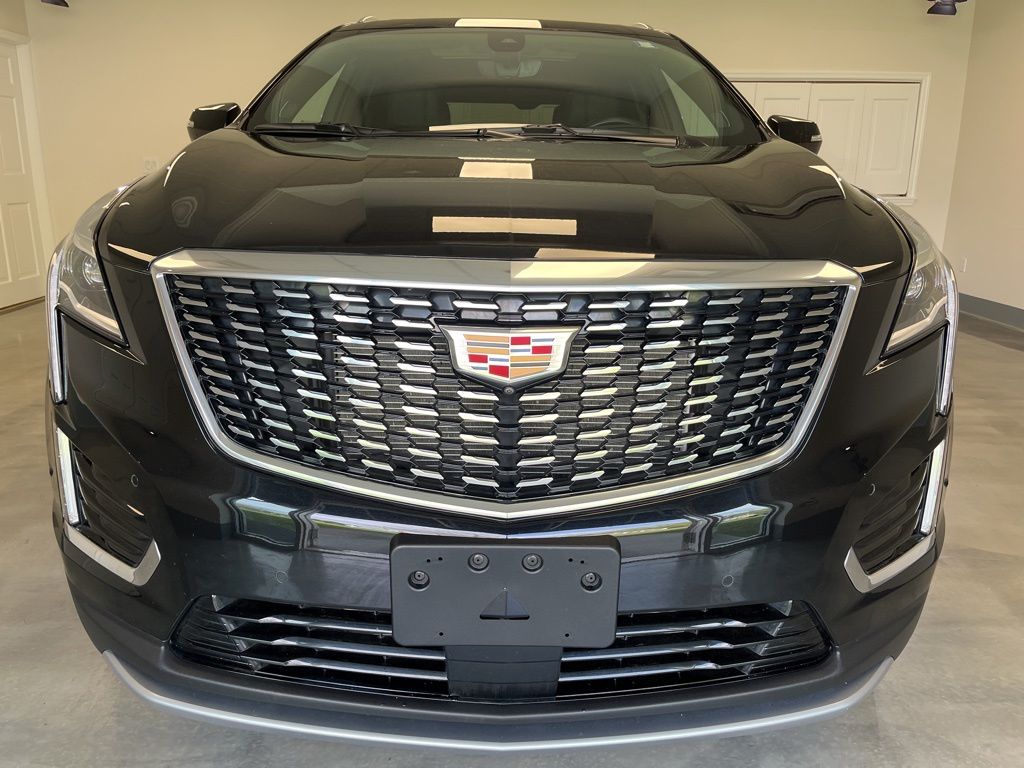 used 2023 Cadillac XT5 car, priced at $39,350