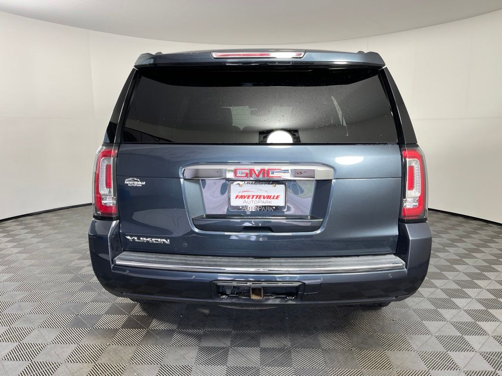 Thumbnail: 2019 GMC Yukon - 11