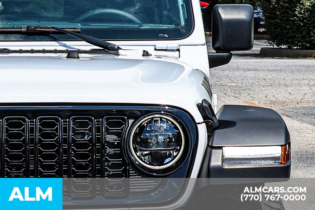2025 Jeep Wrangler #14