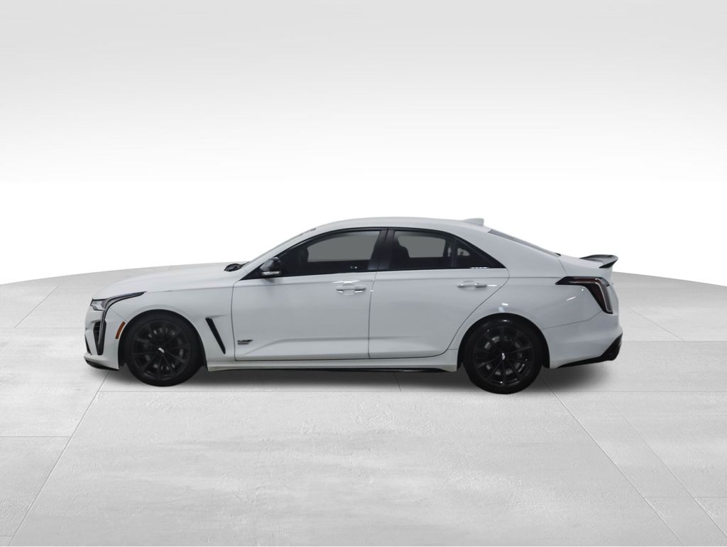 Thumbnail: 2022 Cadillac CT4 - 2