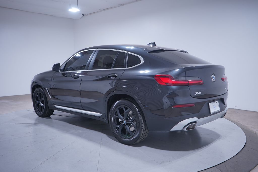 Thumbnail: 2022 BMW X4 - 3