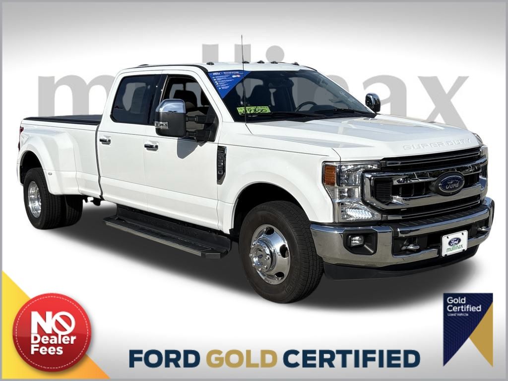 2022 Ford F-350 Super Duty XLT's photo