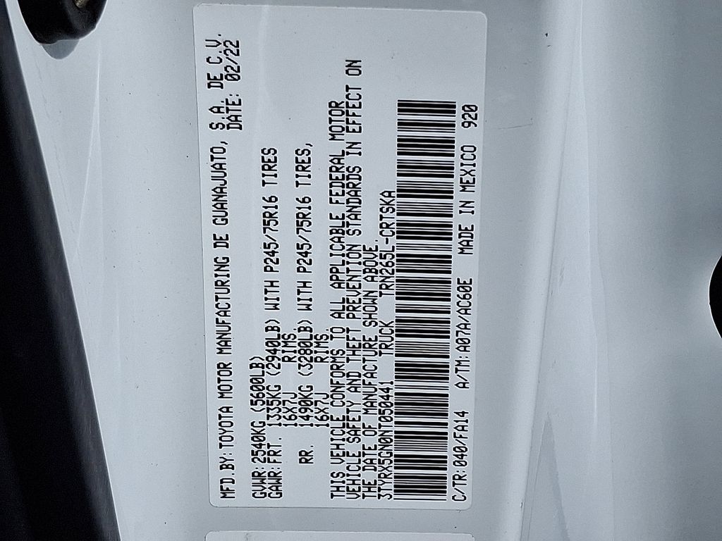 2022 Toyota Tacoma SR 26