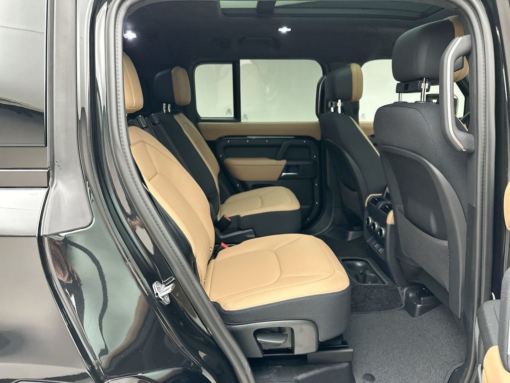 Thumbnail: 2026 Land Rover Defender - 15