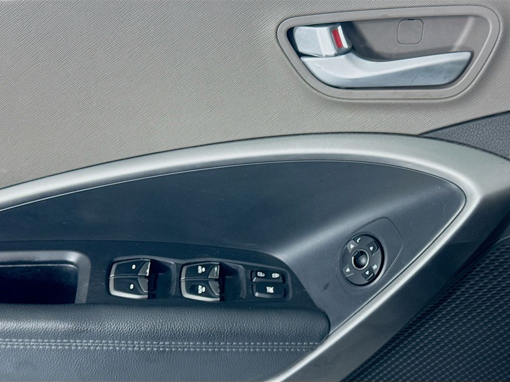 Used Car 2017 Hyundai Santa Fe Sport  2.4 Base For Sale Under $10,000 In Austin, Texas