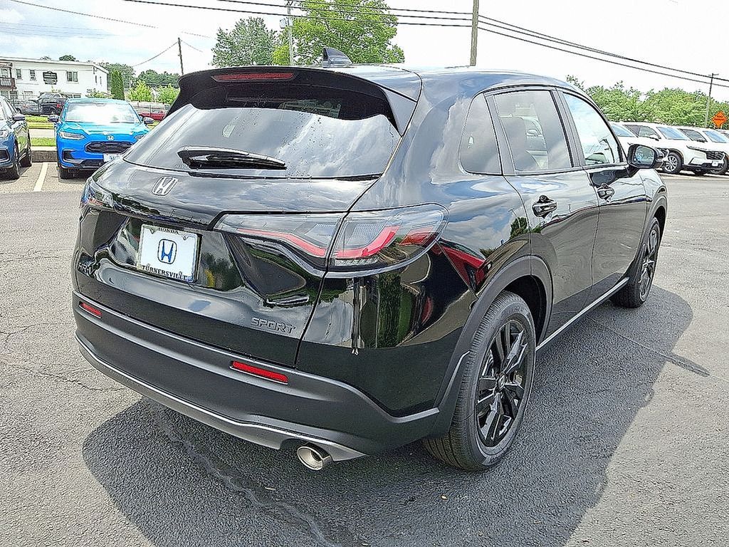 Thumbnail: 2026 Honda HR-V - 4