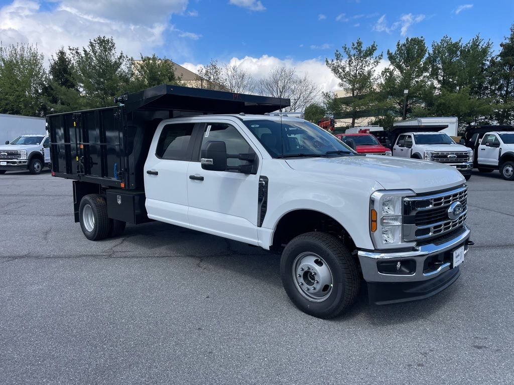 2026 Ford F-350 Chassis XL