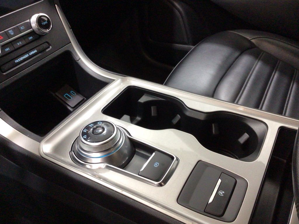 Used 2024 Ford Edge SUV