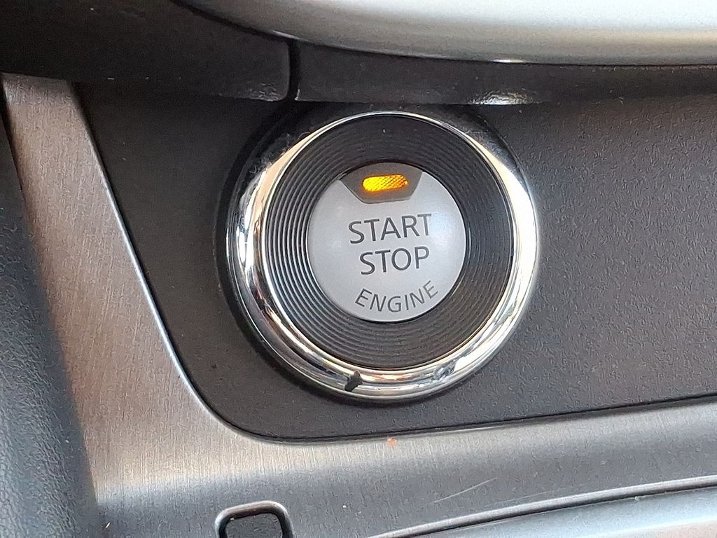 Thumbnail: 2021 Nissan Murano - 24