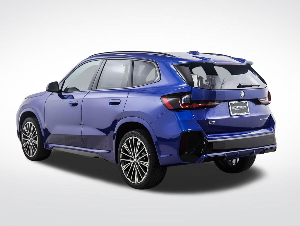 Thumbnail: 2026 BMW X1 - 3