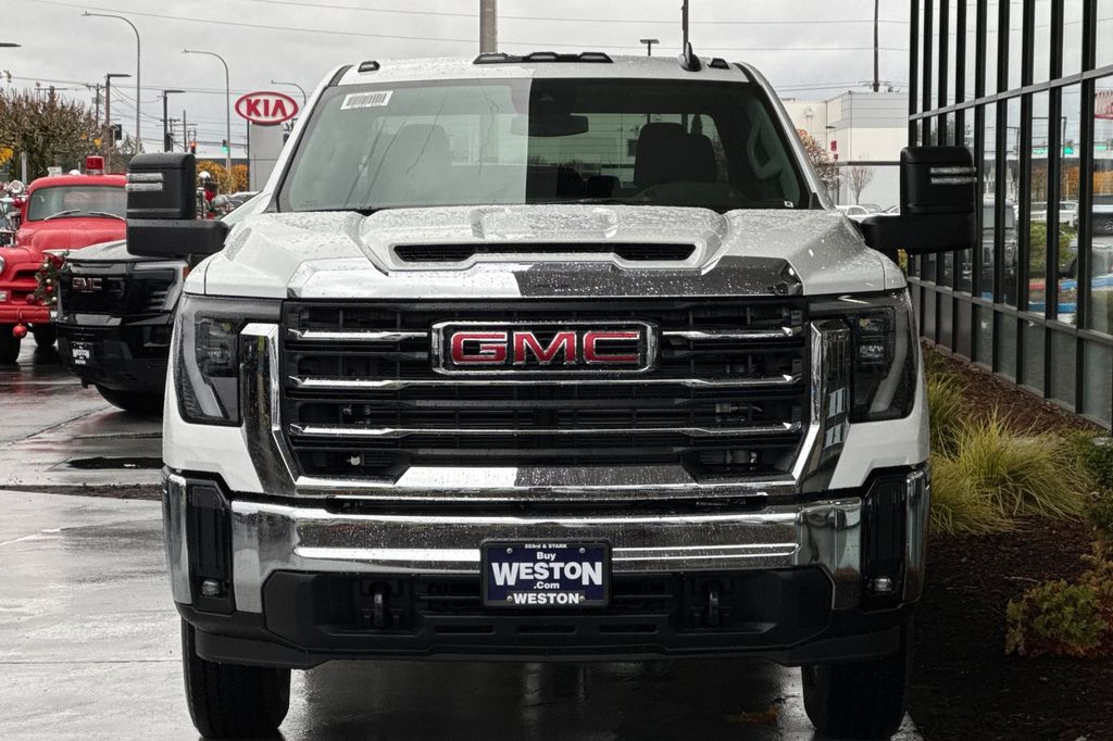 new 2026 GMC Sierra 2500HD car, priced at $66,720