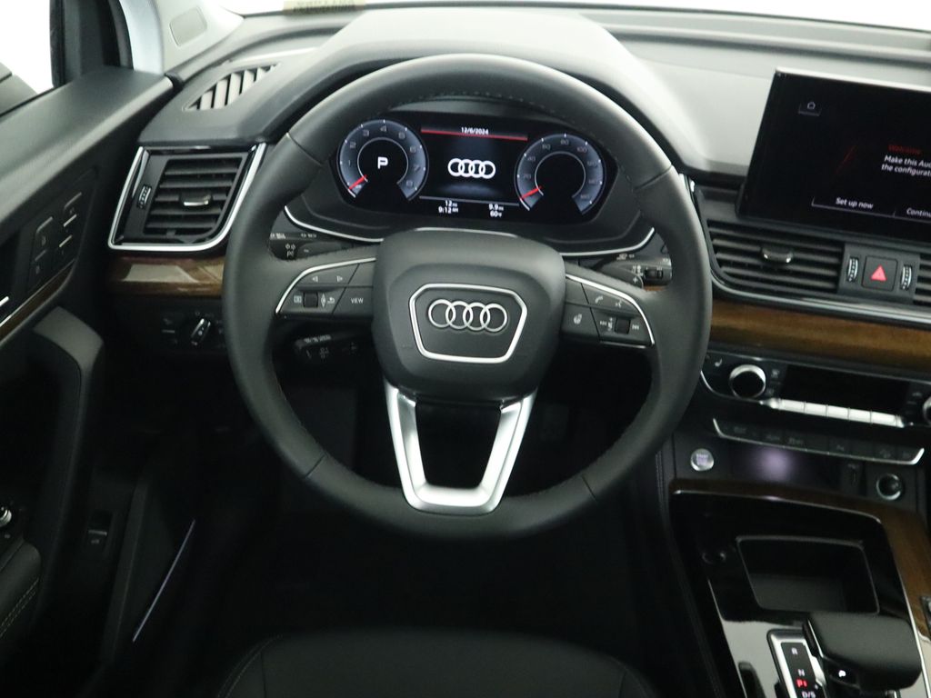 2025 Audi Q5  11