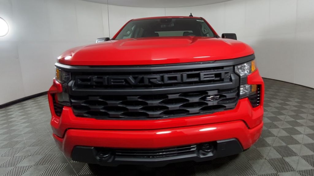 2024 Chevrolet Silverado 1500 Custom 3