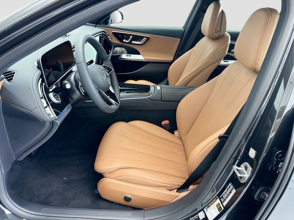 Thumbnail: 2026 Mercedes-Benz E-Class - 18