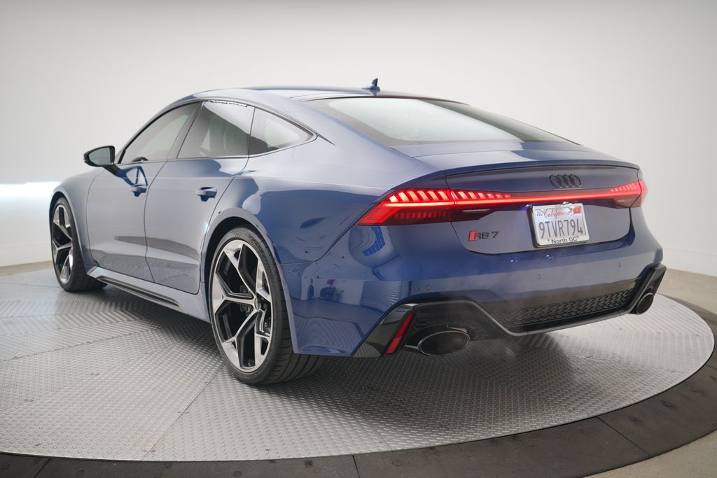 Thumbnail: 2025 Audi RS 7 - 3
