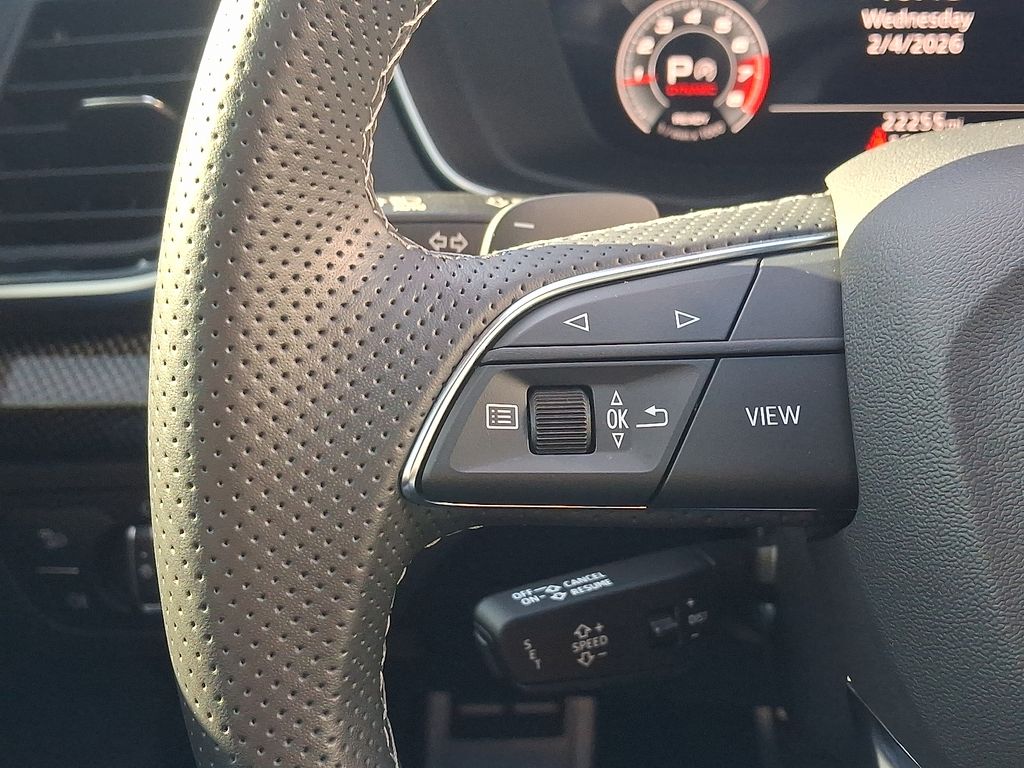 Thumbnail: 2024 Audi SQ5 - 22