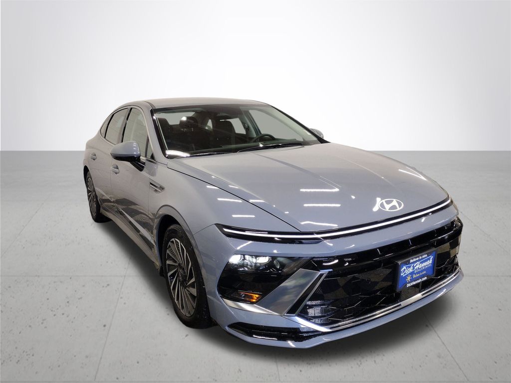2025 Hyundai Sonata Hybrid SEL