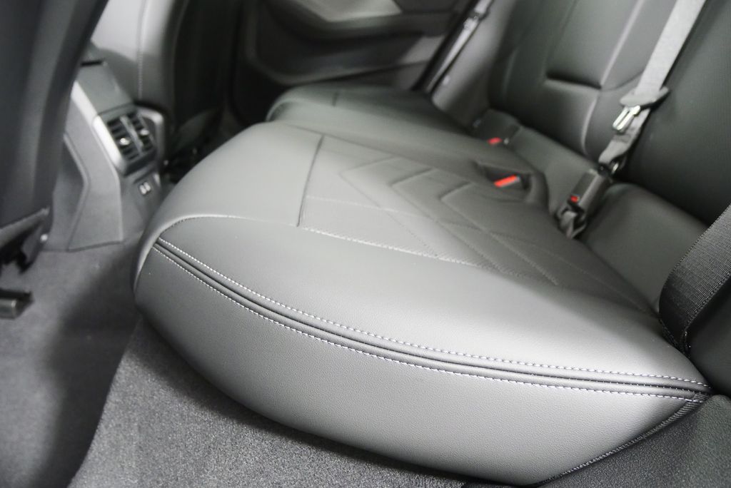 Thumbnail: 2026 BMW 2 Series - 14