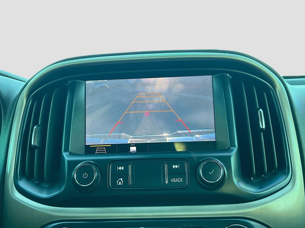 Used 2019 Red GMC Denali image 14