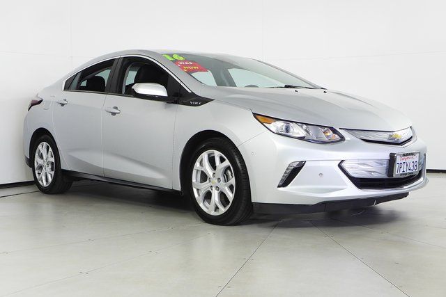 2016 Chevrolet Volt Premier 4