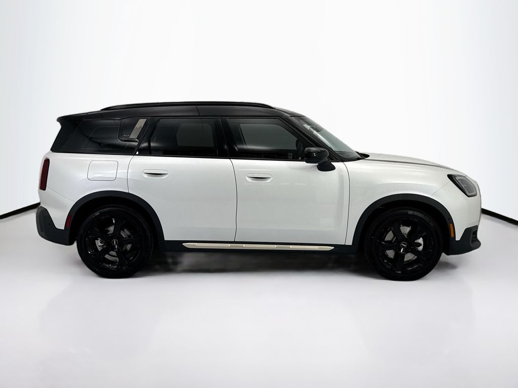 Thumbnail: 2026 MINI Cooper Countryman - 4
