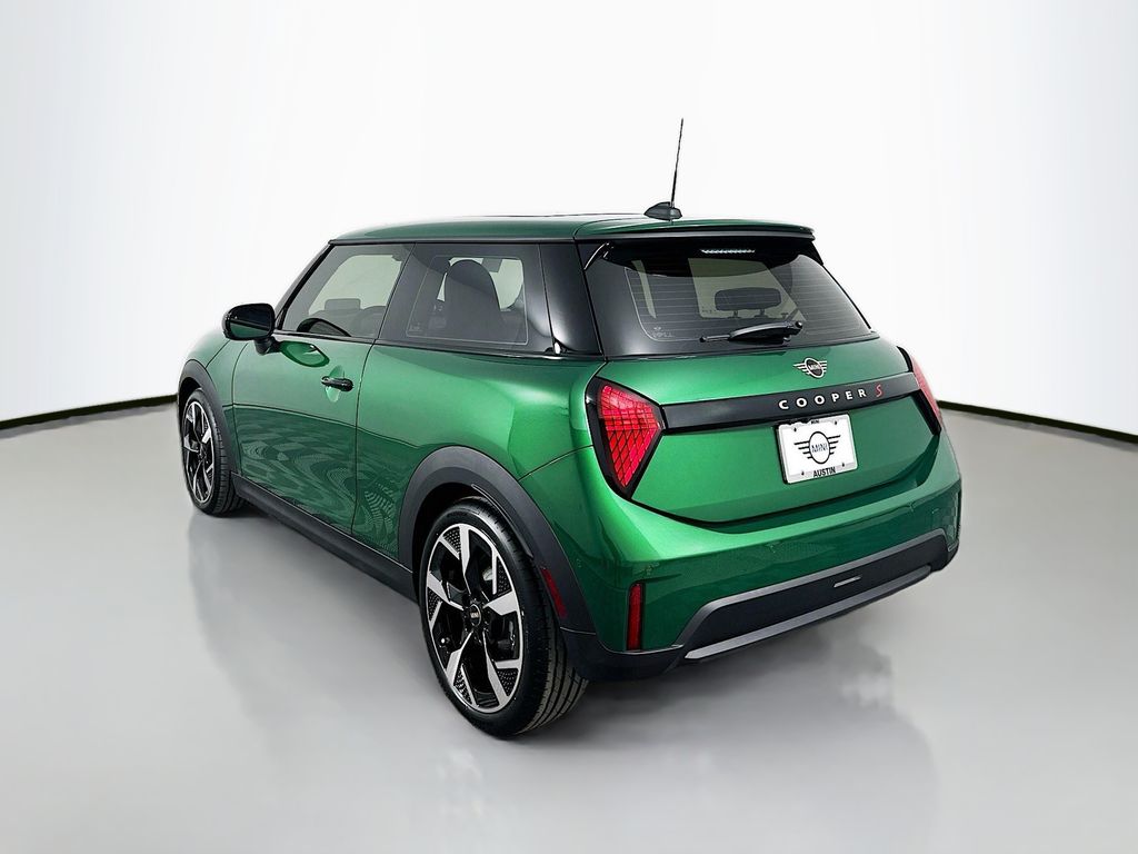 2025 MINI Cooper S 7