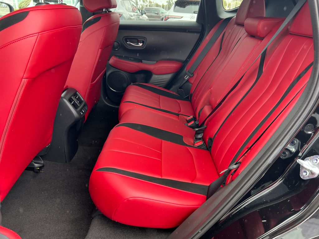 Thumbnail: 2025 Acura ADX - 21