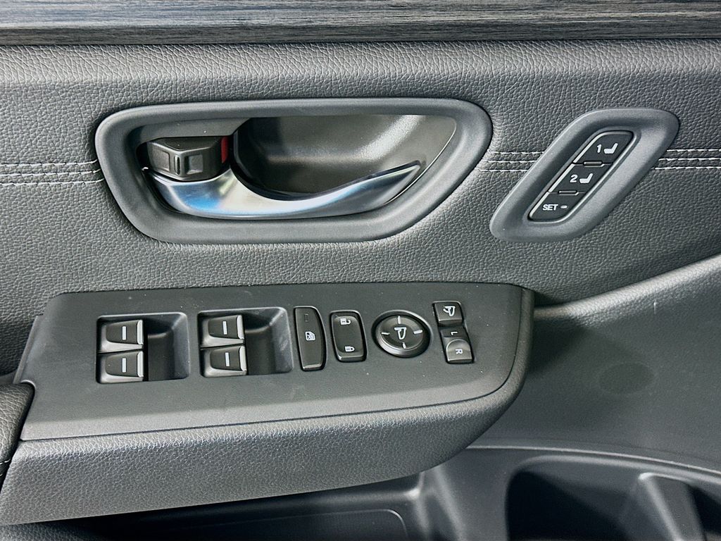 Thumbnail: 2026 Honda Pilot - 20