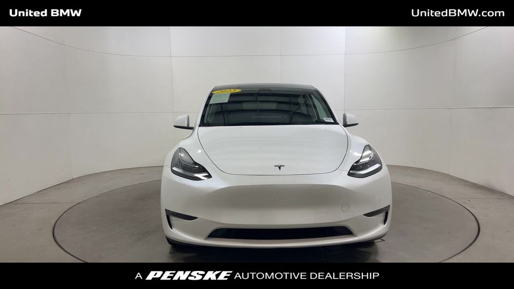 Thumbnail: 2023 Tesla Model Y - 3