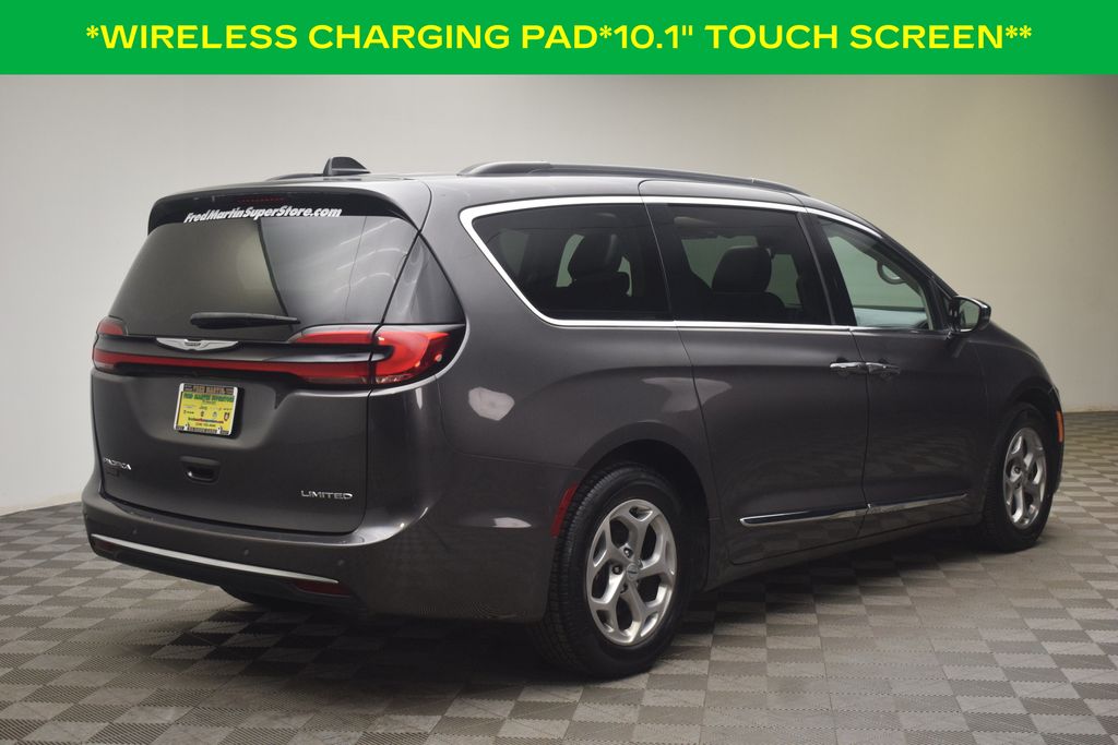 used 2023 Chrysler Pacifica car, priced at $27,900