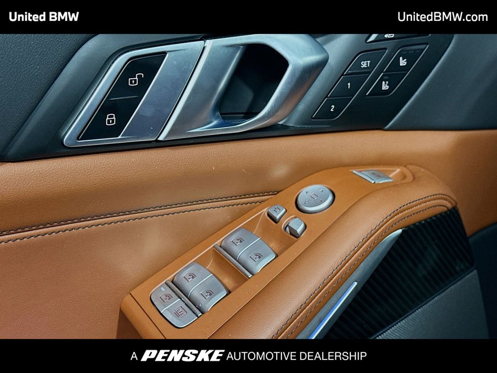 Thumbnail: 2025 BMW X7 - 3