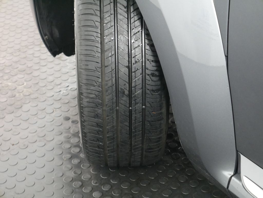 Thumbnail: 2019 Volkswagen Beetle - 20